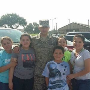 Meet your Posher, Leticia